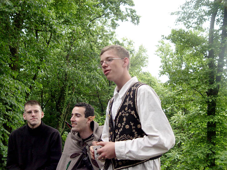 Gamblor Performing a Card Trick