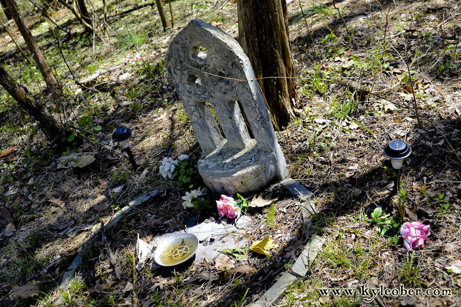 Non-Denominational Altar